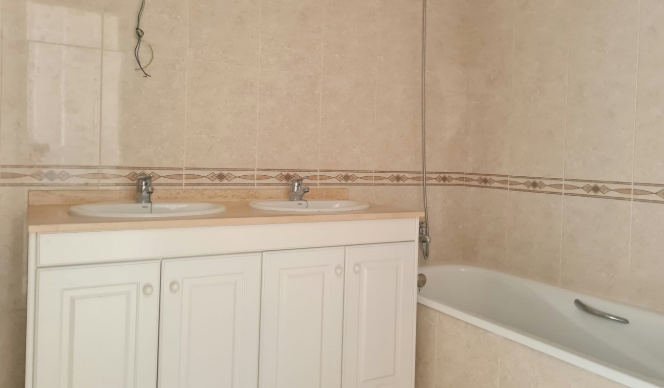 Herverkoop - Appartement / Flat - Dehesa de Campoamor - Campoamor