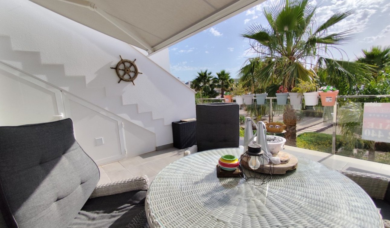 Herverkoop - Appartement / Flat - Entre Naranjos - Vistabella Golf