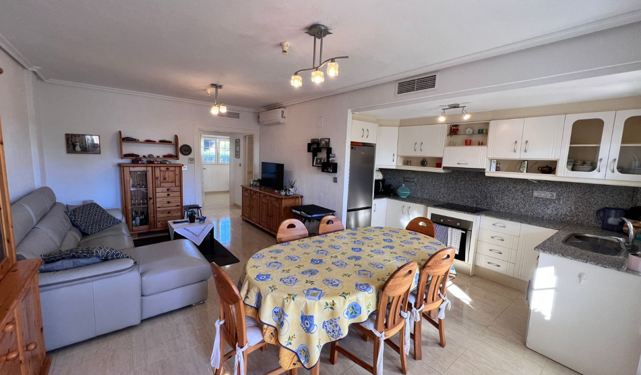 Herverkoop - Appartement / Flat - Guardamar del Segura - El Raso