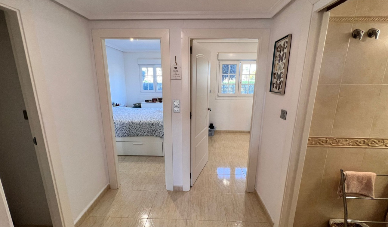 Herverkoop - Appartement / Flat - Guardamar del Segura - El Raso
