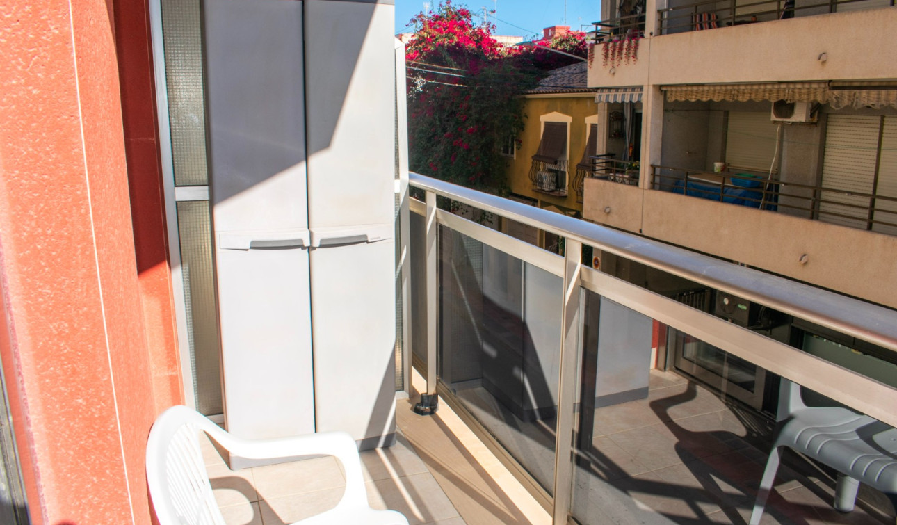 Herverkoop - Appartement / Flat - Guardamar del Segura - Pueblo