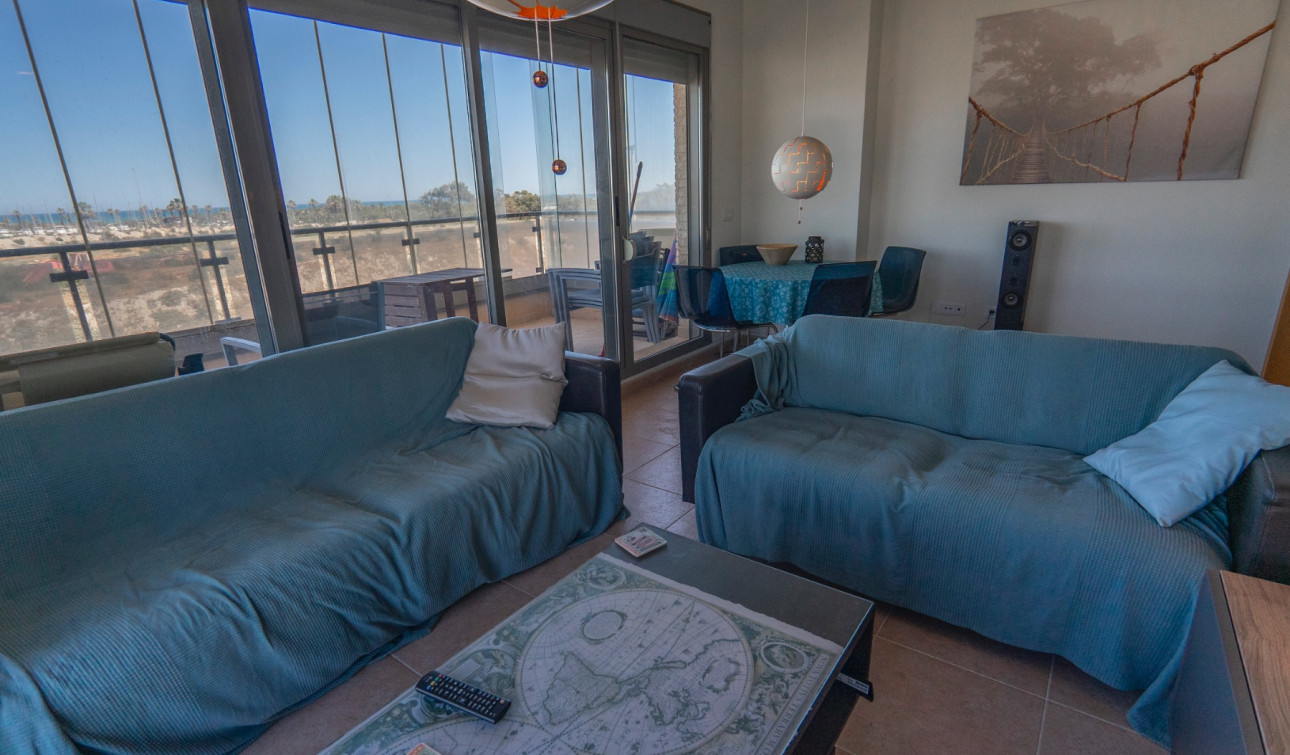 Herverkoop - Appartement / Flat - Guardamar del Segura - Puerto Deportivo
