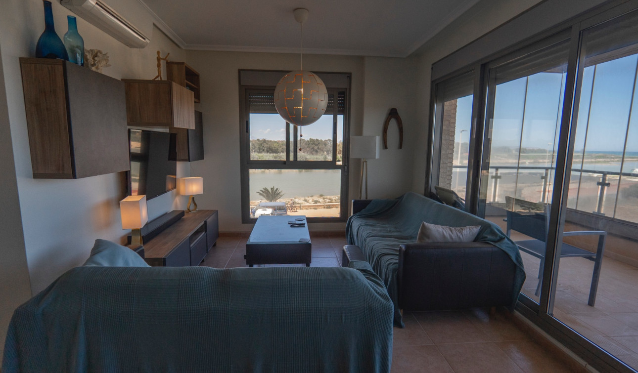 Herverkoop - Appartement / Flat - Guardamar del Segura - Puerto Deportivo