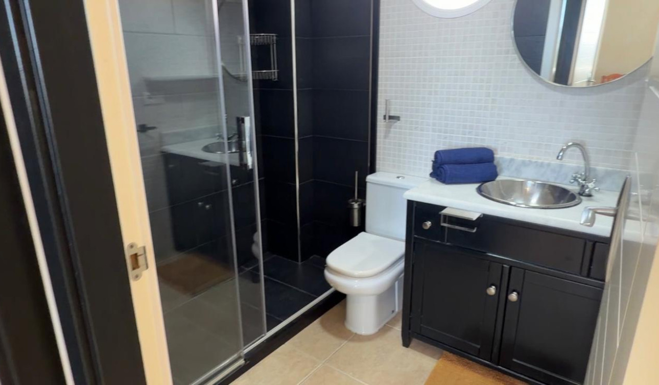 Herverkoop - Appartement / Flat - Guardamar del Segura - Puerto