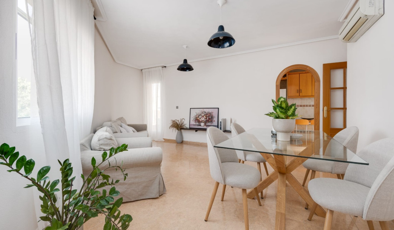 Herverkoop - Appartement / Flat - Jacarilla