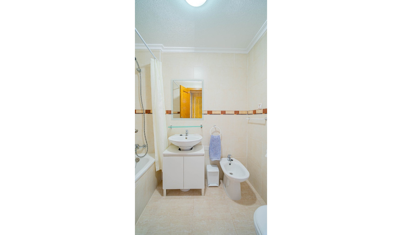 Herverkoop - Appartement / Flat - Los Altos