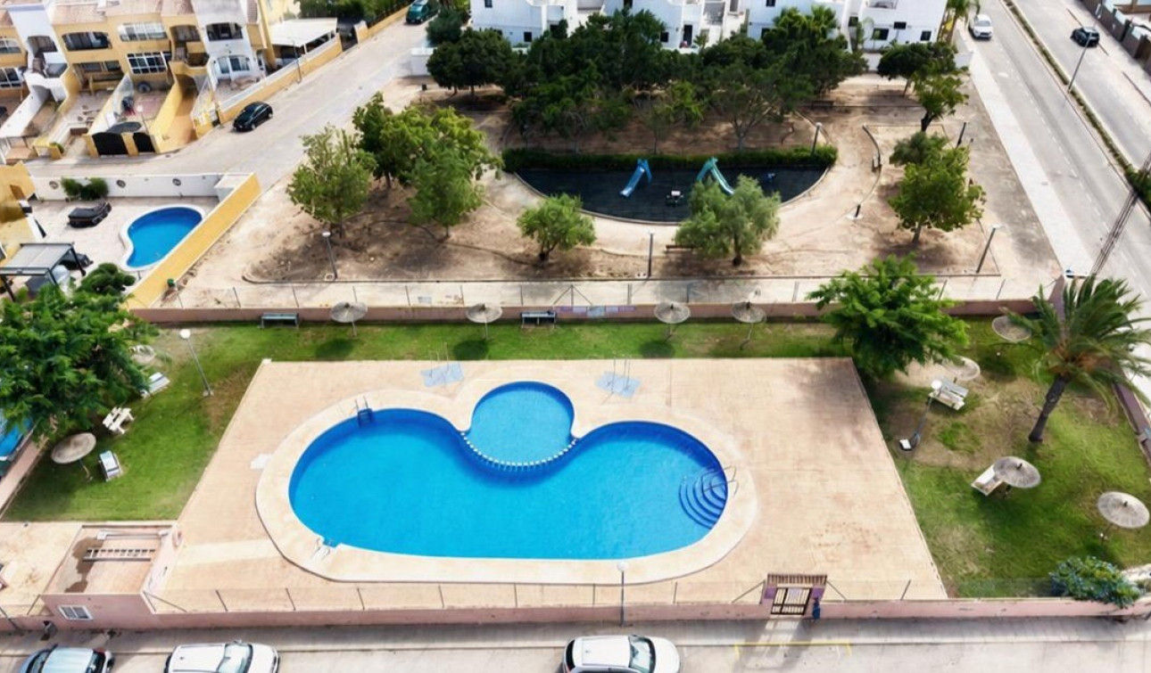 Herverkoop - Appartement / Flat - Los Montesinos - La Herrada