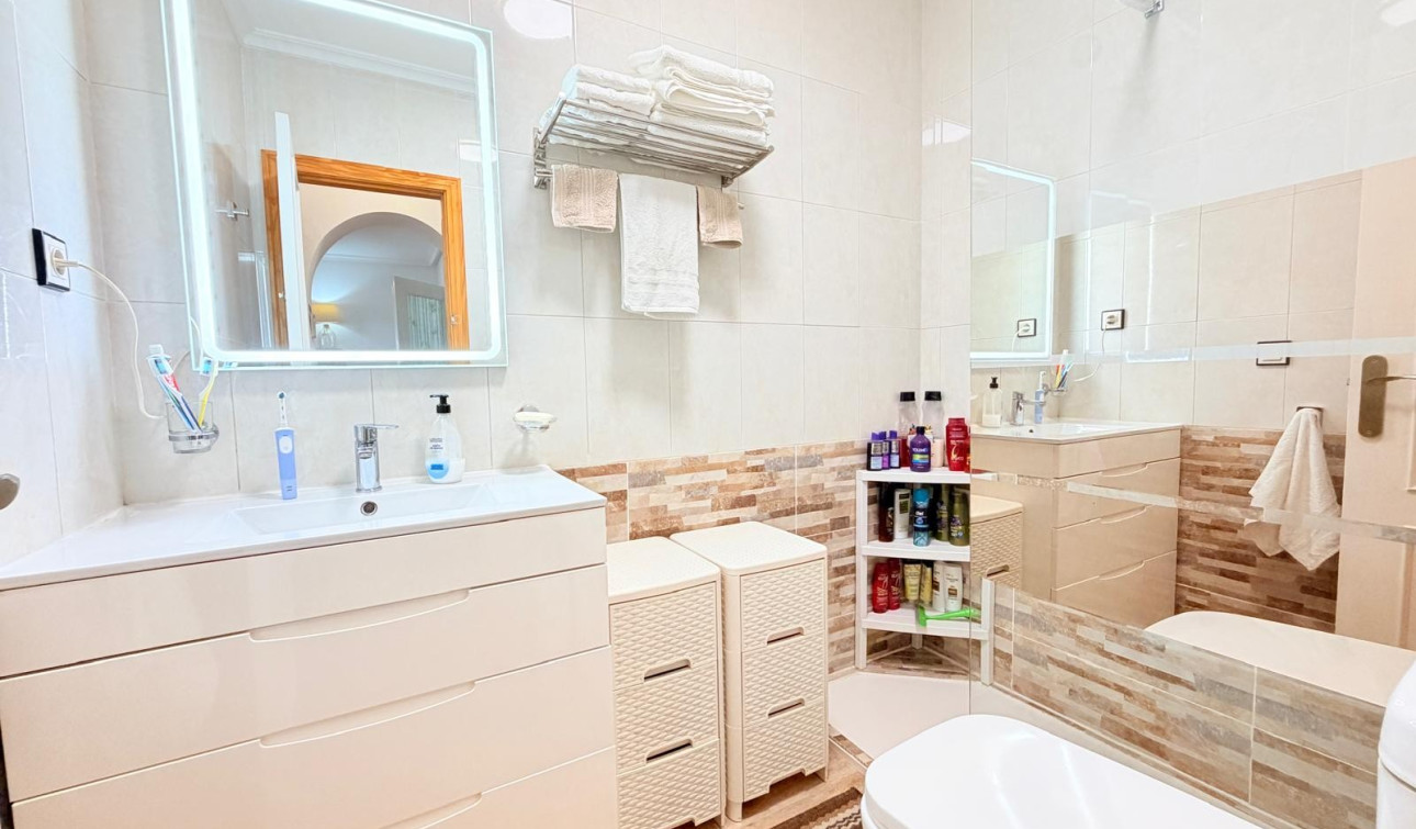 Herverkoop - Appartement / Flat - Los Montesinos - La Herrada