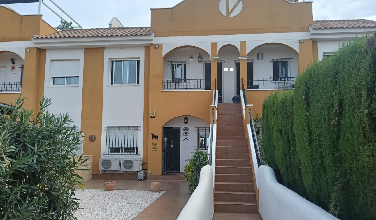 Herverkoop - Appartement / Flat - Los Montesinos - Urbanizacion montesol