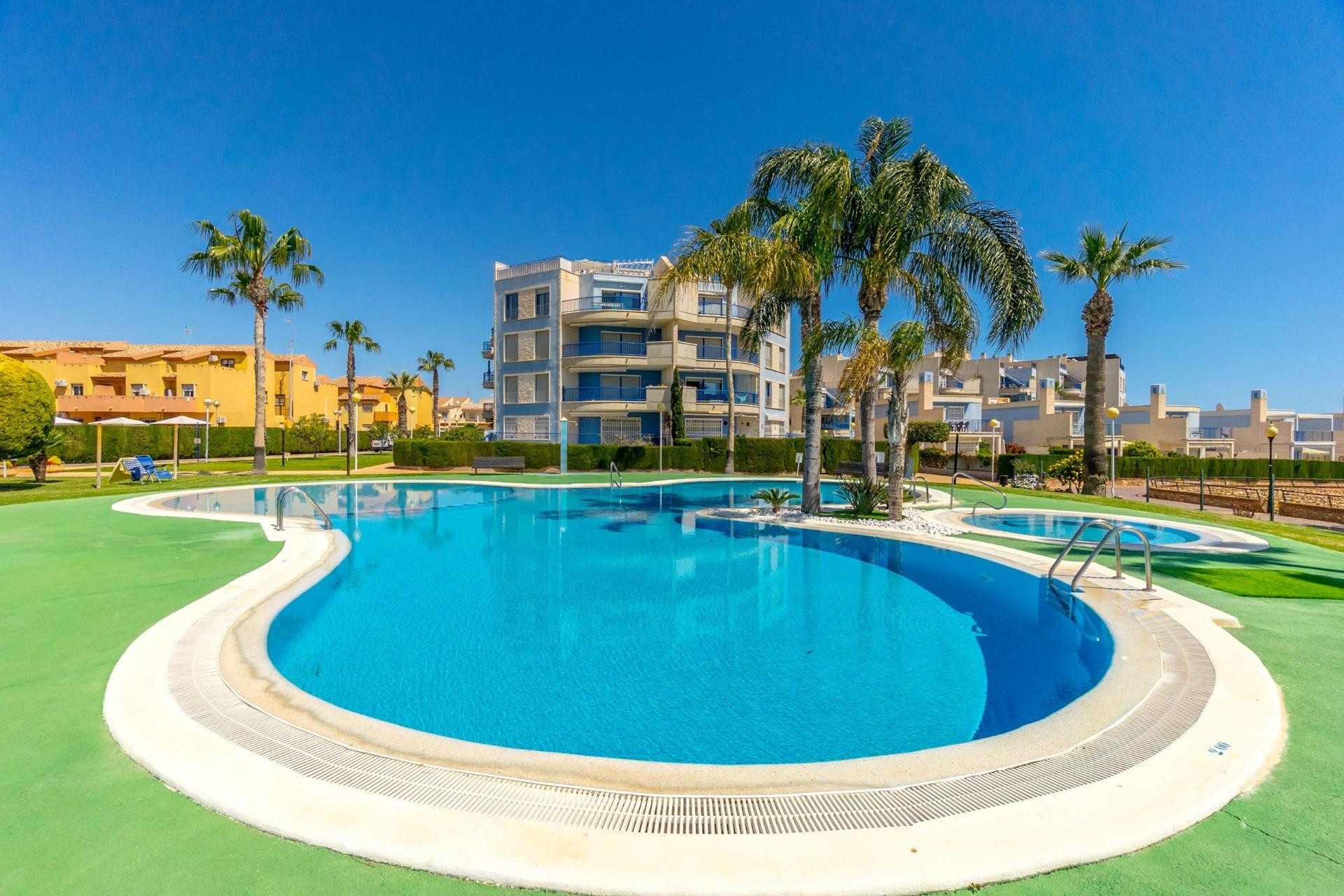 Herverkoop - Appartement / Flat - Orihuela Costa - Campoamor