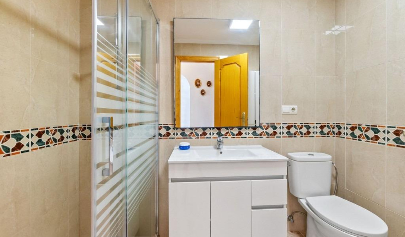 Herverkoop - Appartement / Flat - Orihuela Costa - Campoamor