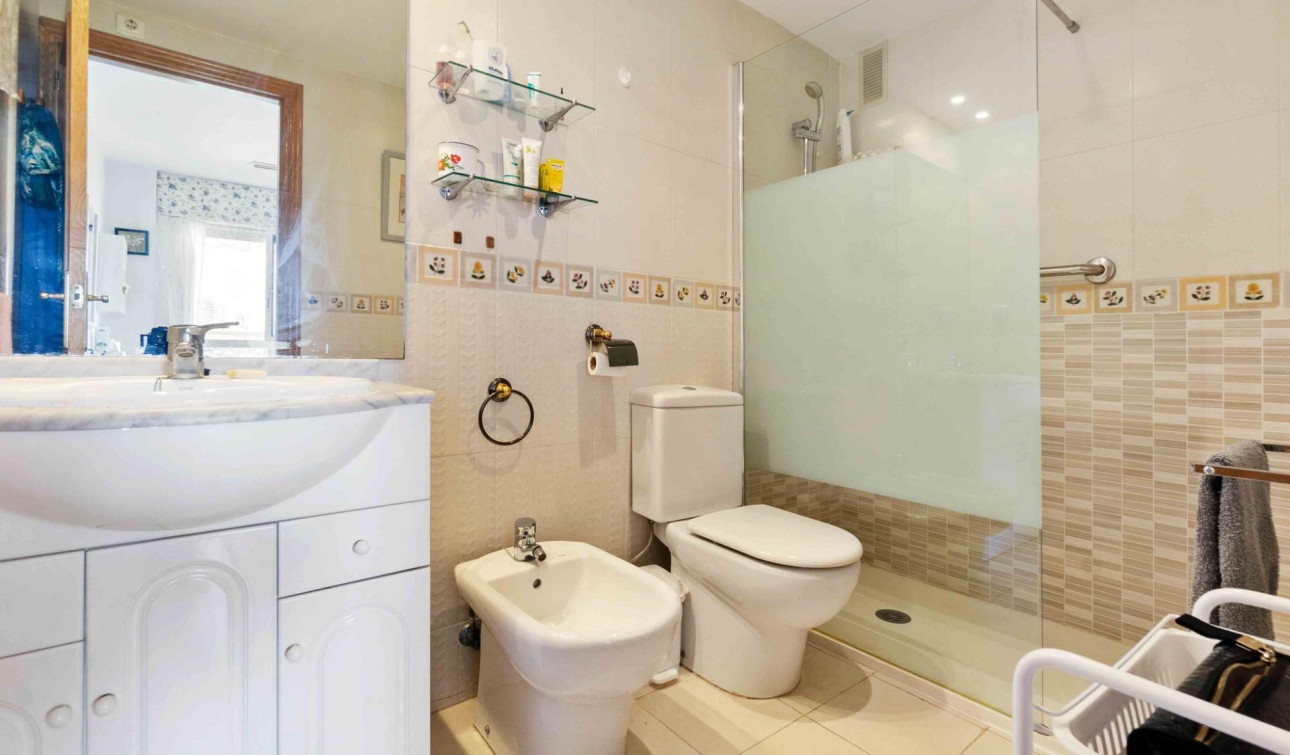 Herverkoop - Appartement / Flat - Orihuela Costa - Campoamor