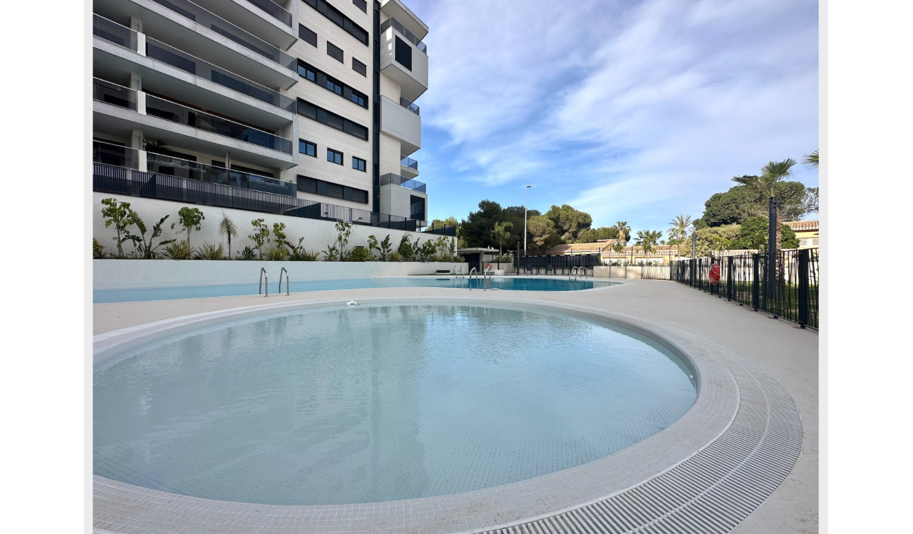 Herverkoop - Appartement / Flat - Orihuela Costa - Dehesa de campoamor