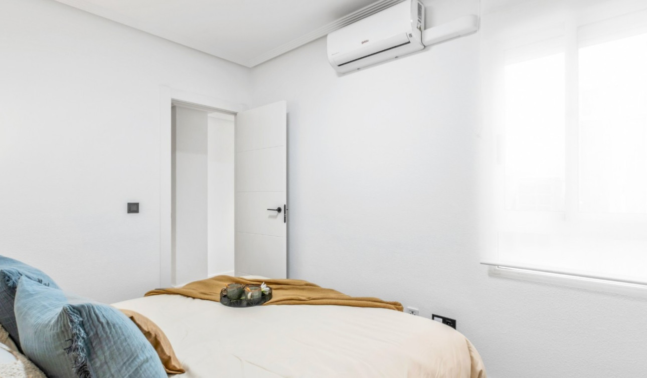 Herverkoop - Appartement / Flat - Orihuela Costa - La Florida