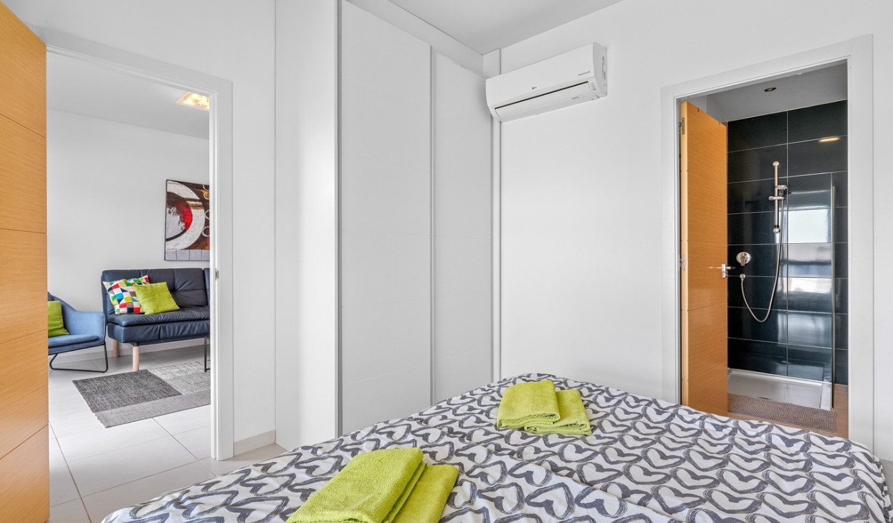 Herverkoop - Appartement / Flat - Orihuela Costa - La Zenia