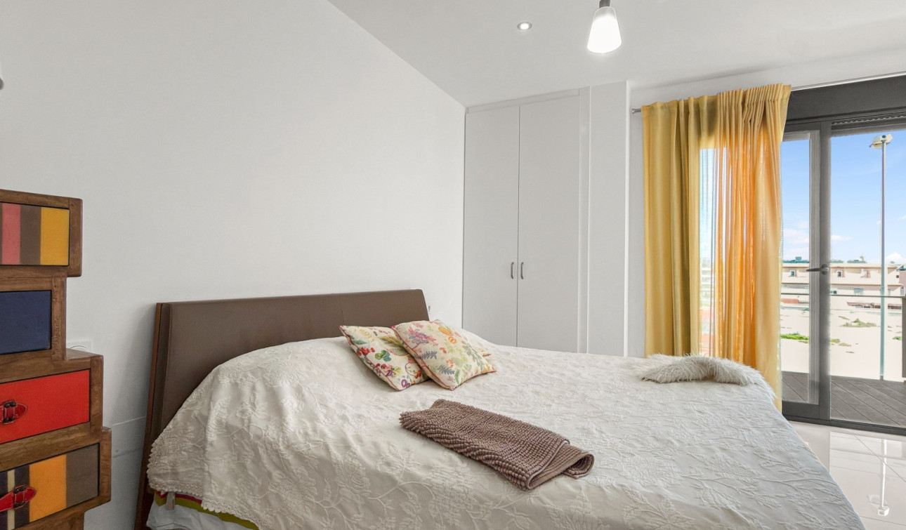 Herverkoop - Appartement / Flat - Orihuela Costa - La Zenia