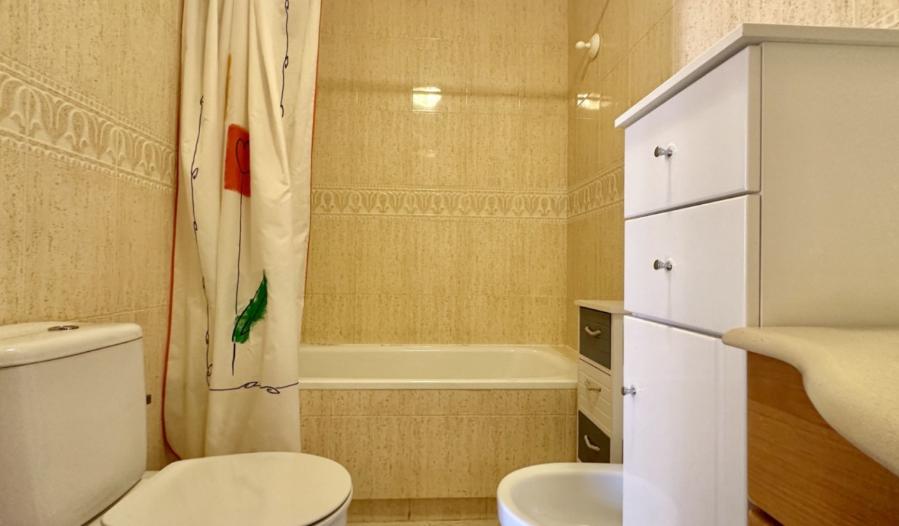 Herverkoop - Appartement / Flat - Orihuela Costa - Playa Flamenca