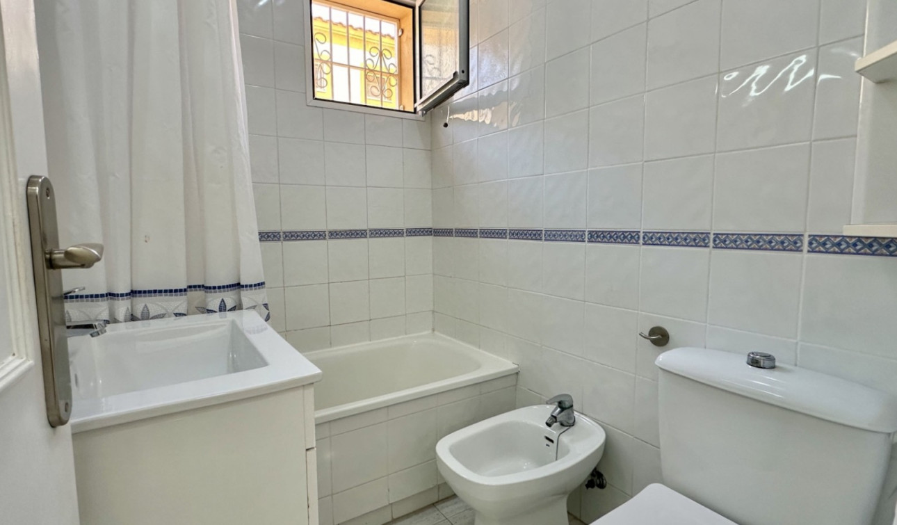 Herverkoop - Appartement / Flat - Orihuela Costa - Playa Flamenca