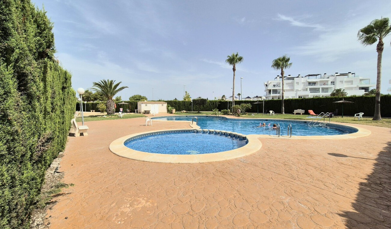 Herverkoop - Appartement / Flat - Orihuela Costa - Punta Prima