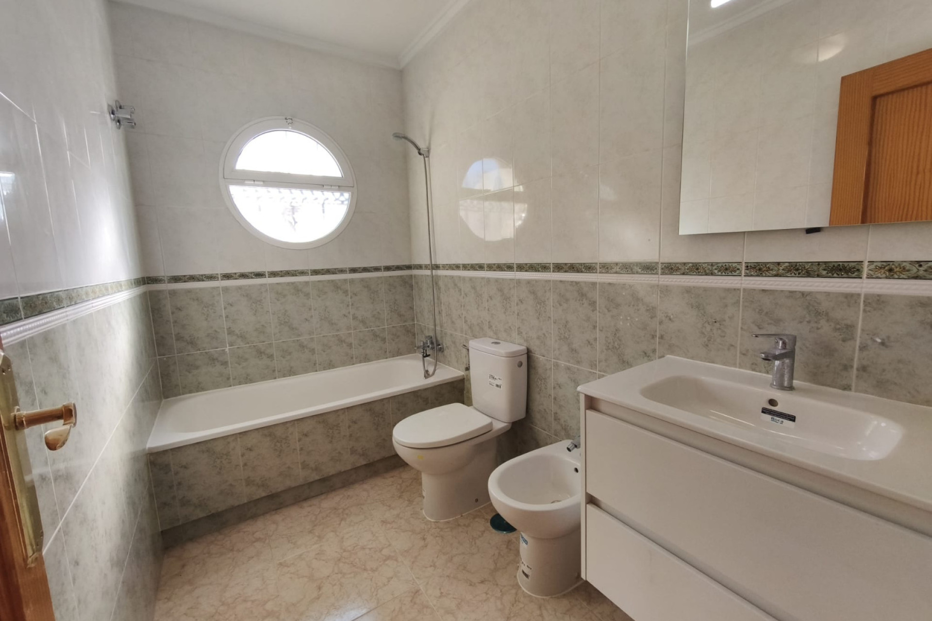 Herverkoop - Appartement / Flat - Orihuela Costa - Punta Prima