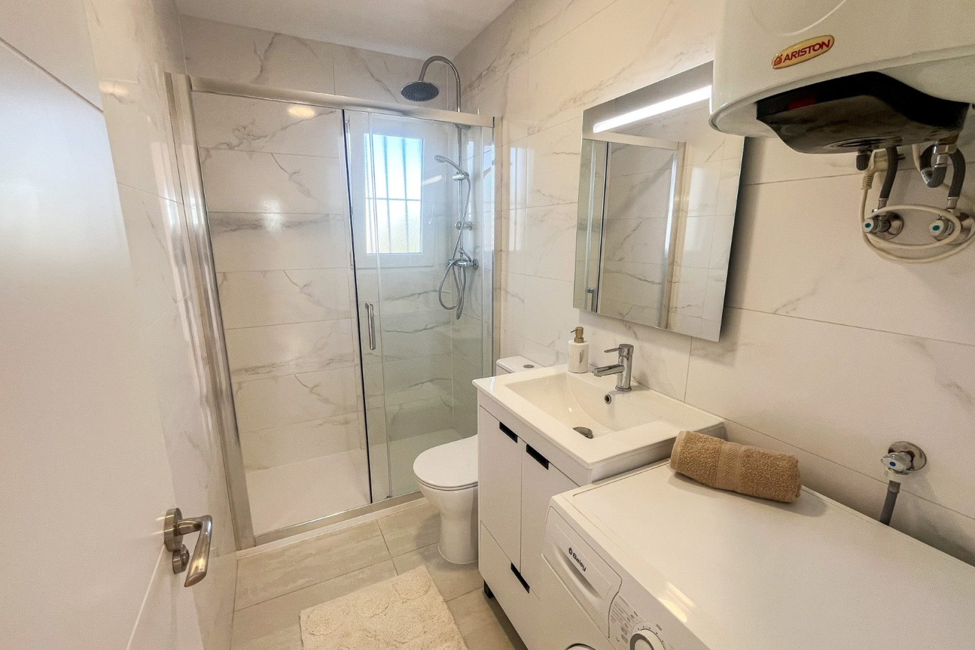 Herverkoop - Appartement / Flat - Orihuela Costa - Punta Prima