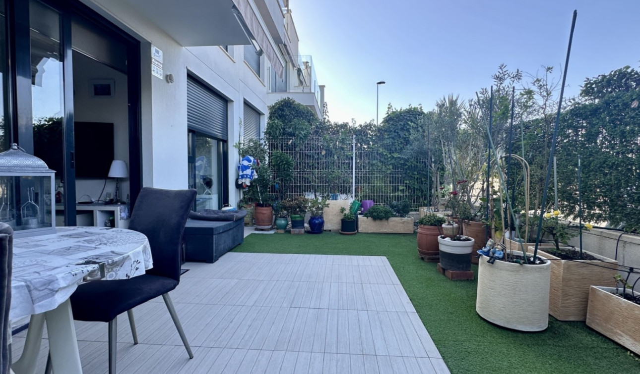 Herverkoop - Appartement / Flat - Orihuela Costa - Punta Prima