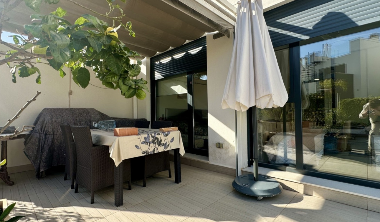 Herverkoop - Appartement / Flat - Orihuela Costa - Punta Prima