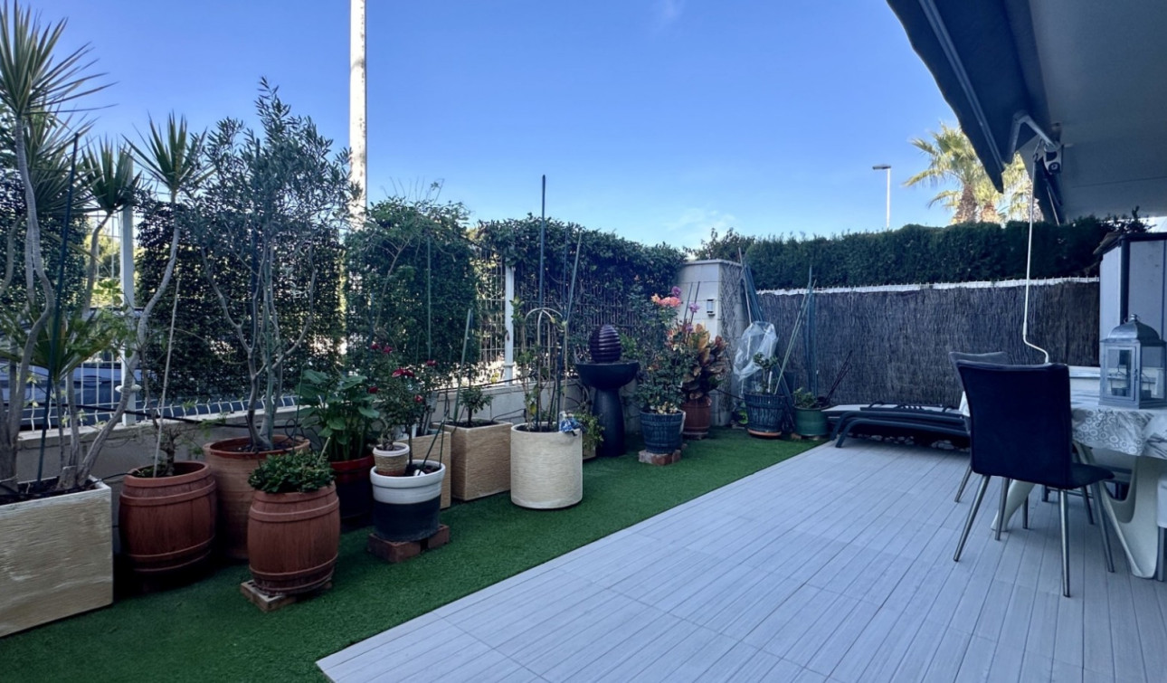 Herverkoop - Appartement / Flat - Orihuela Costa - Punta Prima