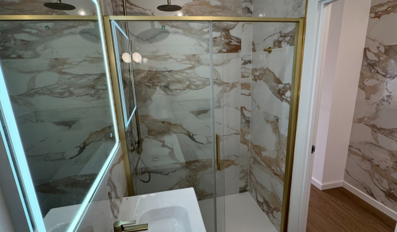 Herverkoop - Appartement / Flat - Orihuela Costa - Punta Prima