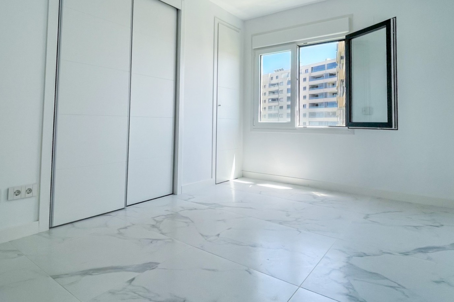 Herverkoop - Appartement / Flat - Orihuela Costa - Punta Prima