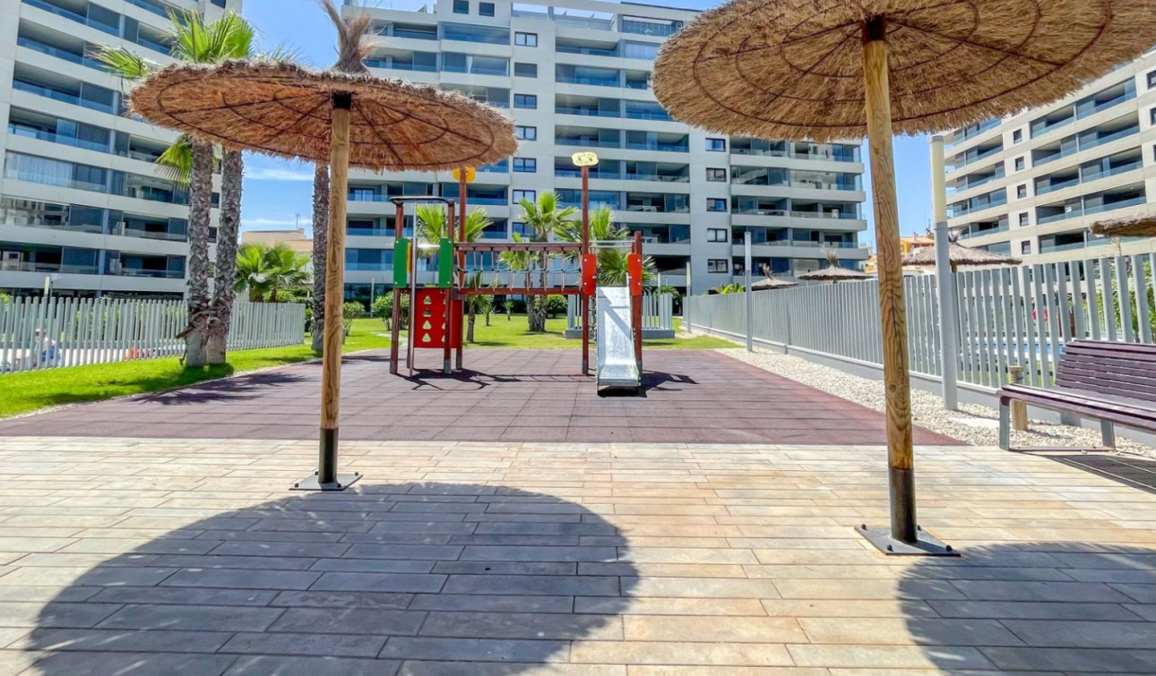 Herverkoop - Appartement / Flat - Orihuela Costa - Punta Prima