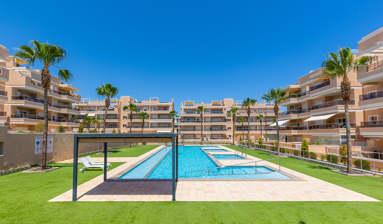 Herverkoop - Appartement / Flat - Orihuela Costa - Villamartín