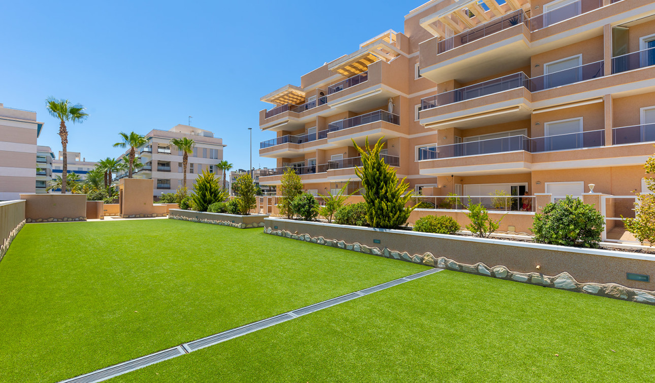 Herverkoop - Appartement / Flat - Orihuela Costa - Villamartín