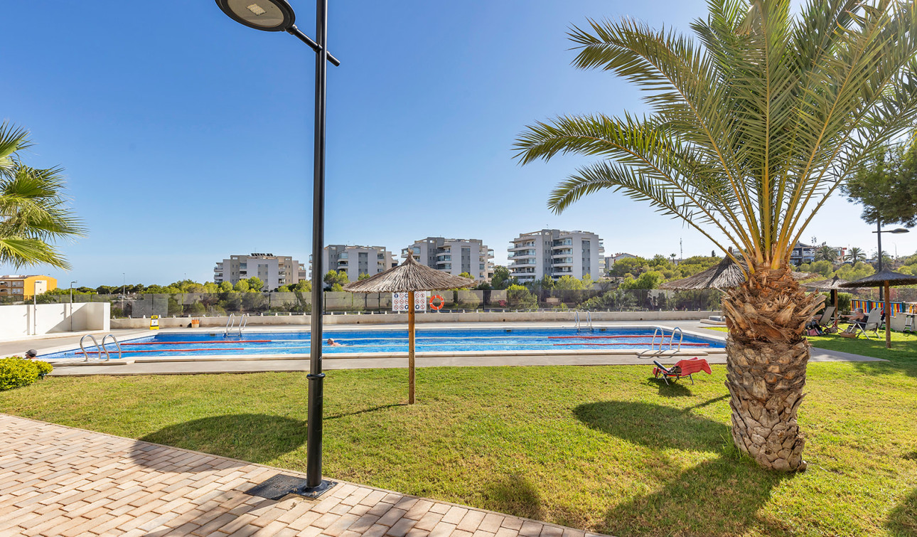 Herverkoop - Appartement / Flat - Orihuela Costa - Villamartín