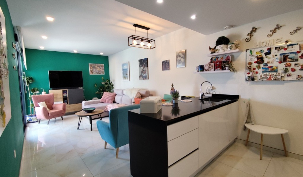 Herverkoop - Appartement / Flat - Orihuela Costa