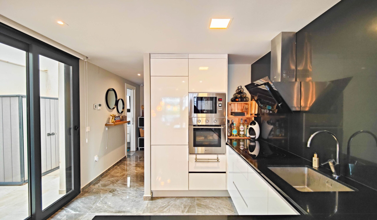 Herverkoop - Appartement / Flat - Orihuela Costa