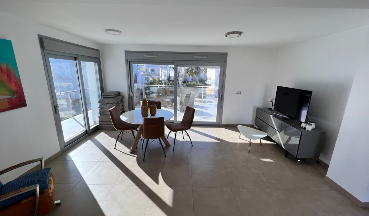 Herverkoop - Appartement / Flat - Orihuela - Entre Naranjos