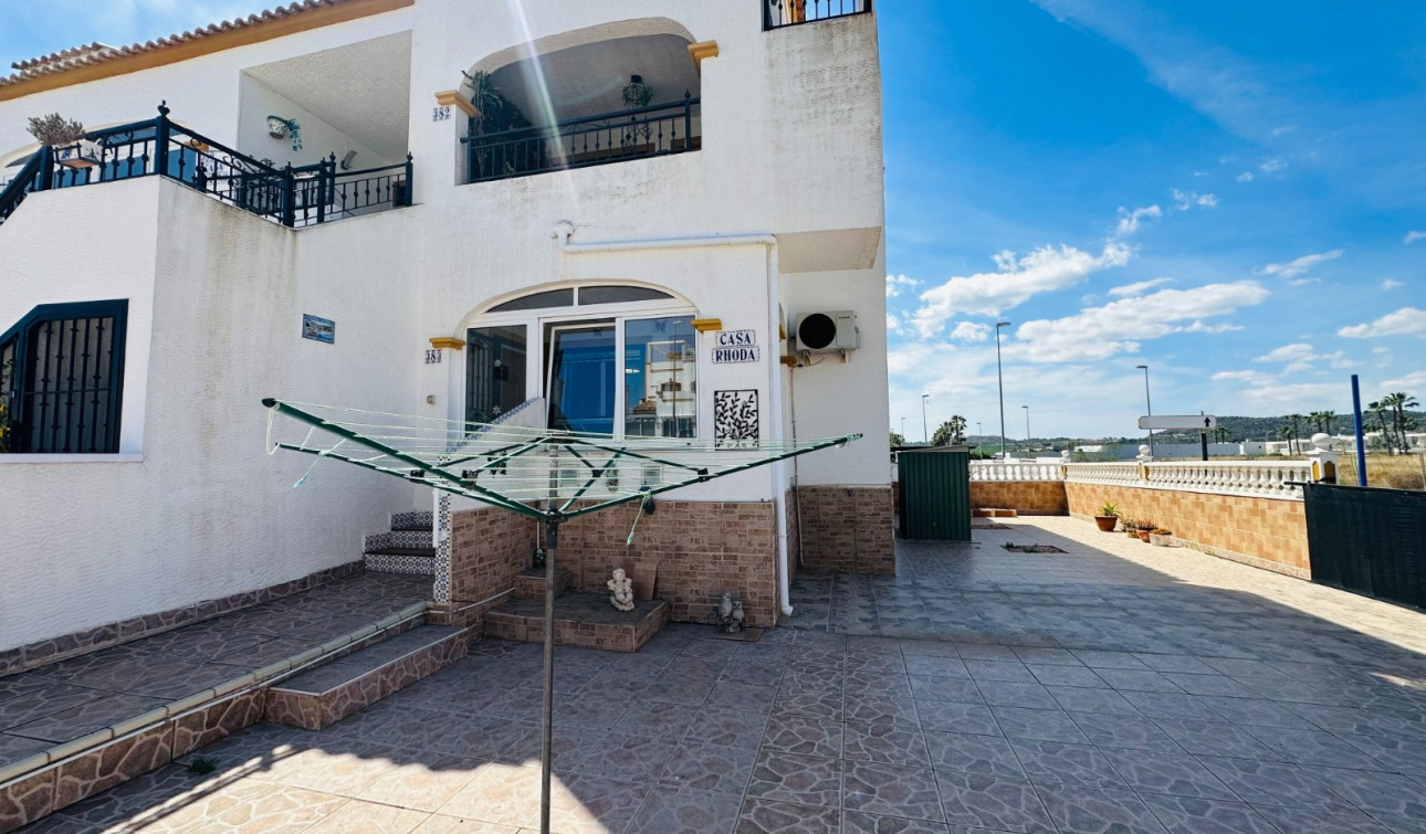 Herverkoop - Appartement / Flat - Orihuela - Entre Naranjos