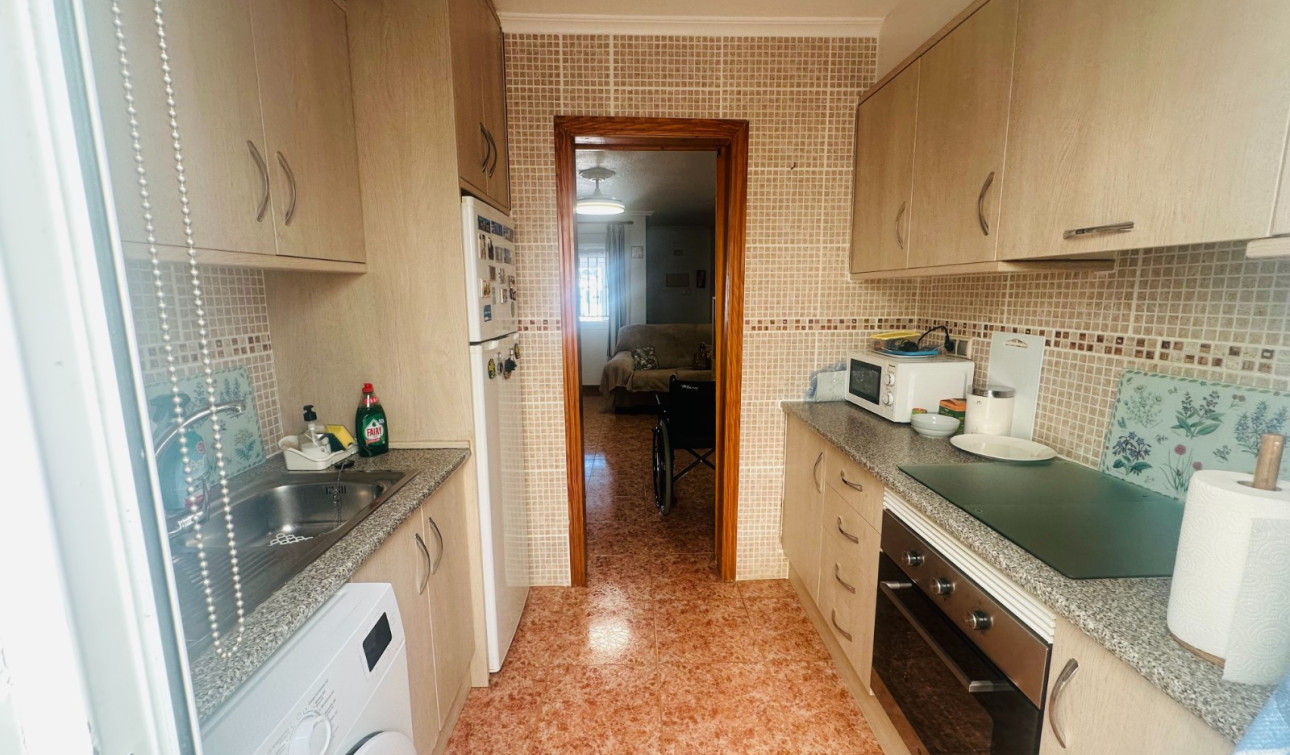 Herverkoop - Appartement / Flat - Orihuela - Entre Naranjos