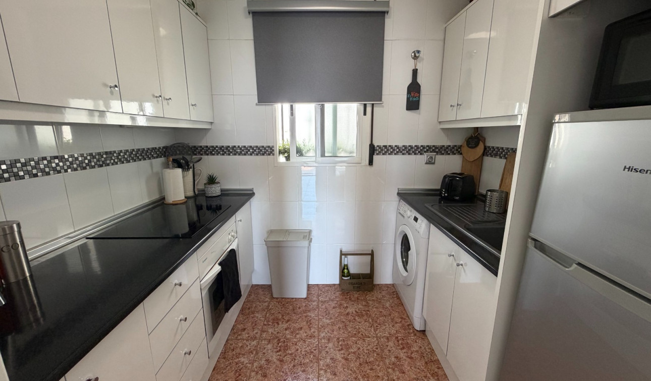 Herverkoop - Appartement / Flat - Orihuela - Entre Naranjos