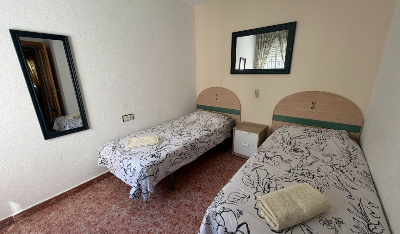 Herverkoop - Appartement / Flat - Orihuela - Entre Naranjos