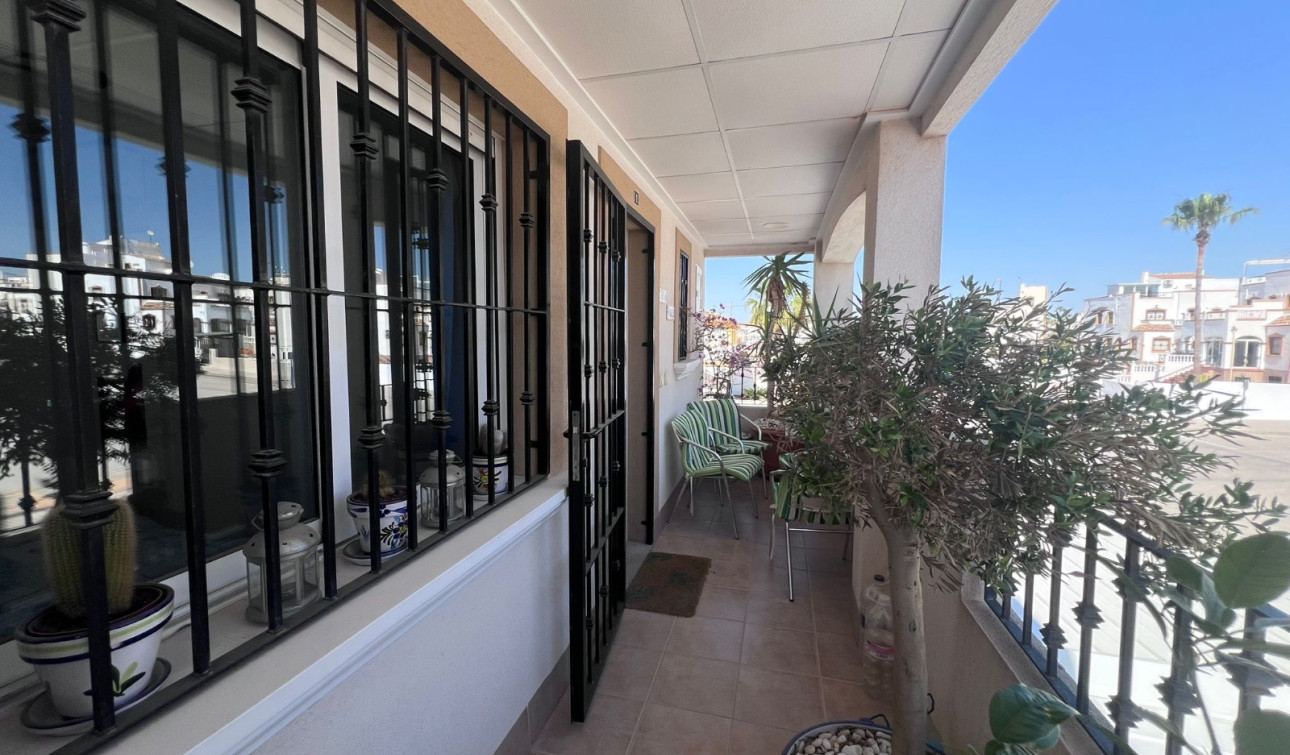 Herverkoop - Appartement / Flat - Orihuela - Entre Naranjos