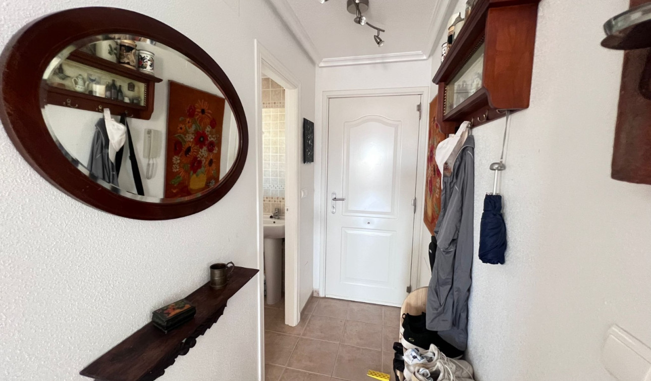 Herverkoop - Appartement / Flat - Orihuela - Entre Naranjos