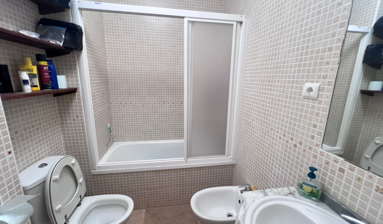 Herverkoop - Appartement / Flat - Orihuela - Entre Naranjos