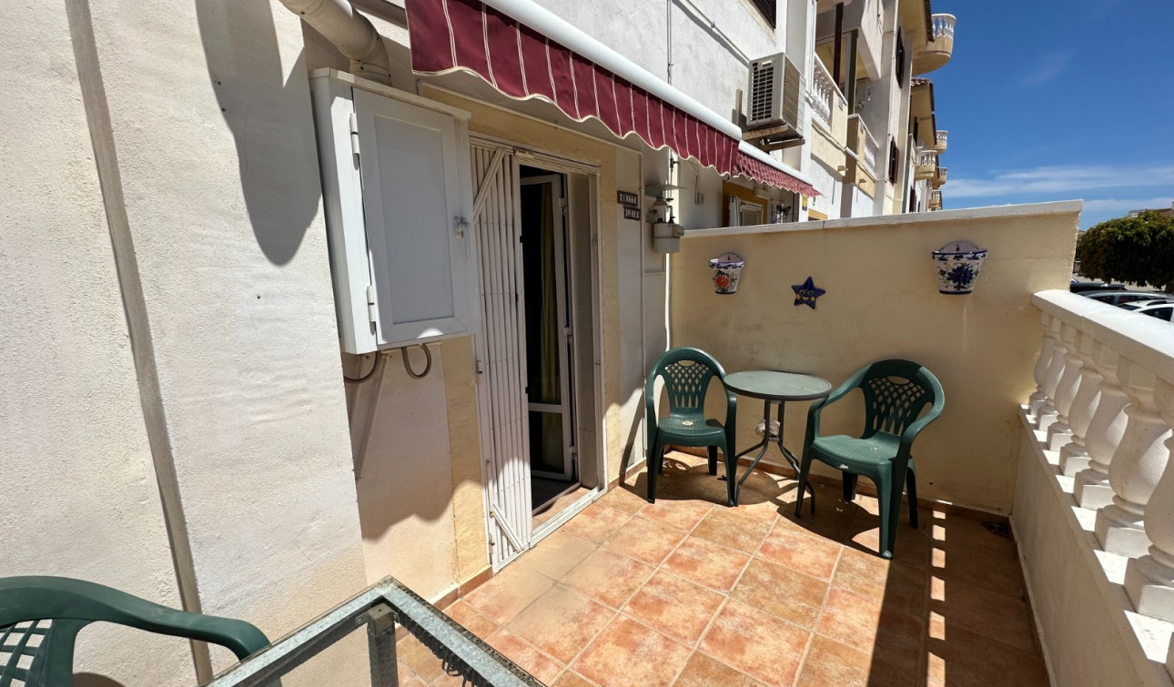 Herverkoop - Appartement / Flat - Orihuela - Playa Flamenca