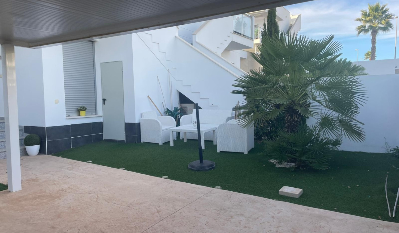 Herverkoop - Appartement / Flat - Orihuela - Vistabella