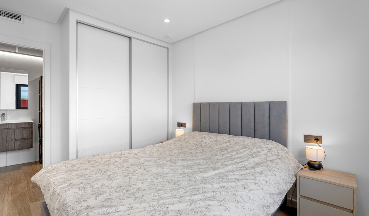 Herverkoop - Appartement / Flat - Orihuela