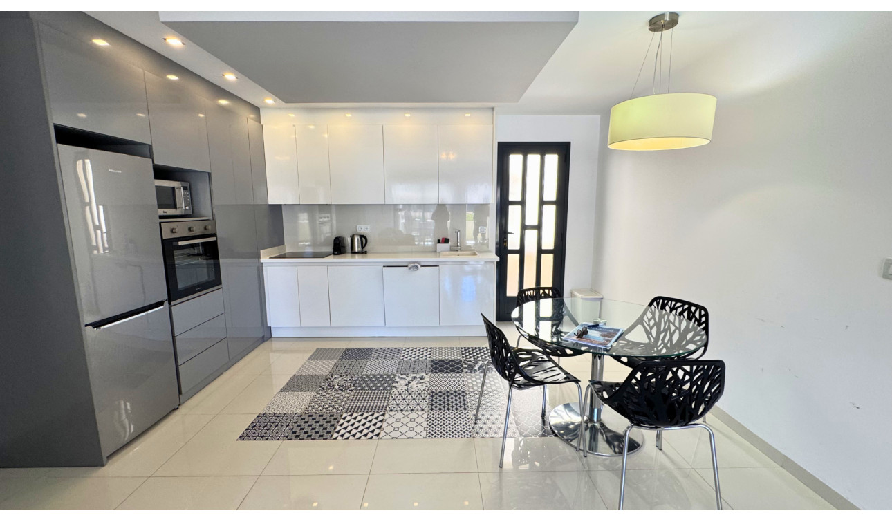 Herverkoop - Appartement / Flat - Pilar de la Horadada - La Torre De La Horadada