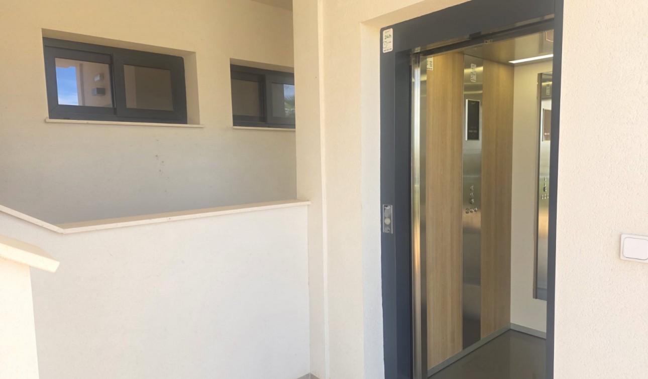 Herverkoop - Appartement / Flat - Pilar de la Horadada - Lo Romero Golf