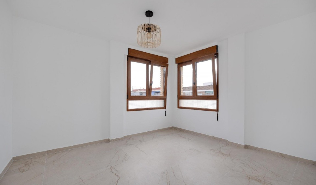 Herverkoop - Appartement / Flat - Playa del Acequion